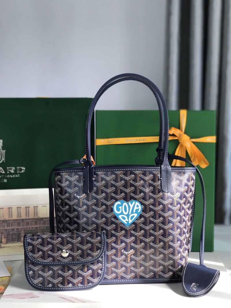 Goyard Shopping Bags